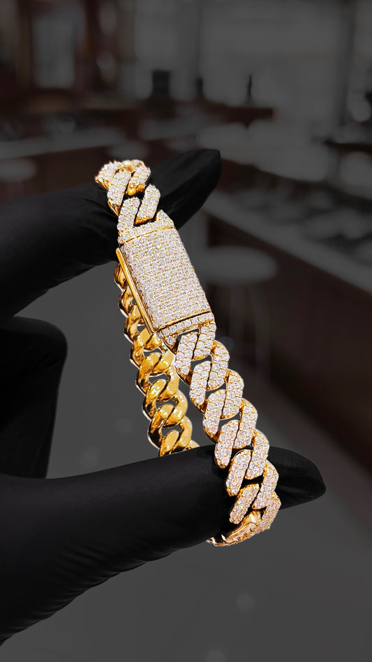 18K Yellow Gold Diamond Iced Out Cuban Bracelet